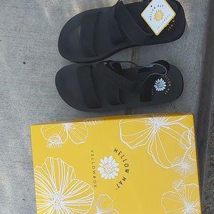 Yellowbox sandals